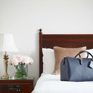 Deluxe King or Twin Room